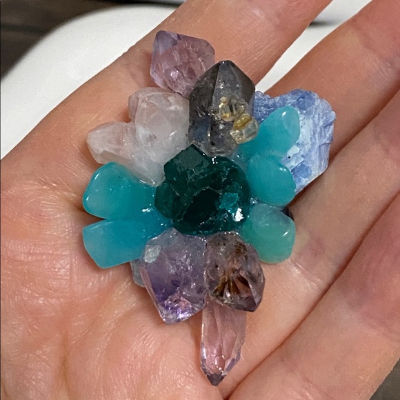 Multicolor Crystal Cluster statement ring - Picture 13 of 13